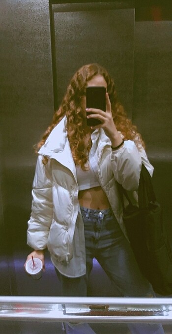 Pull and Bear pull and bear beyaz şişme mont
