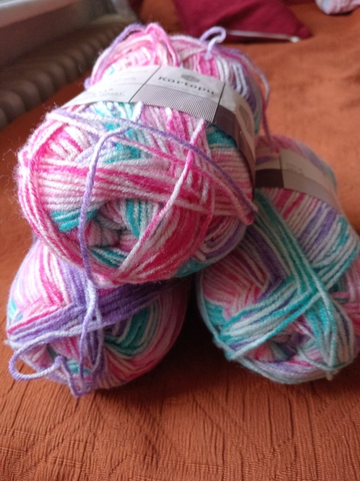 Kartopu Renkli 327 gr. Yün İplik Seti - Görsel 2