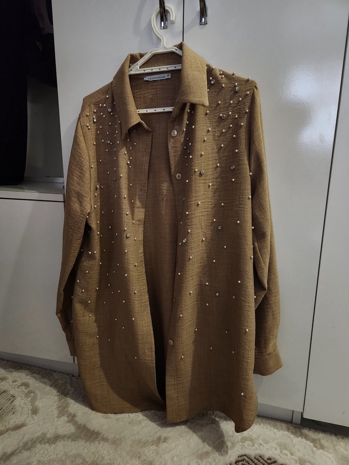 Düğmeli Kahverengi Takım - Görsel 2