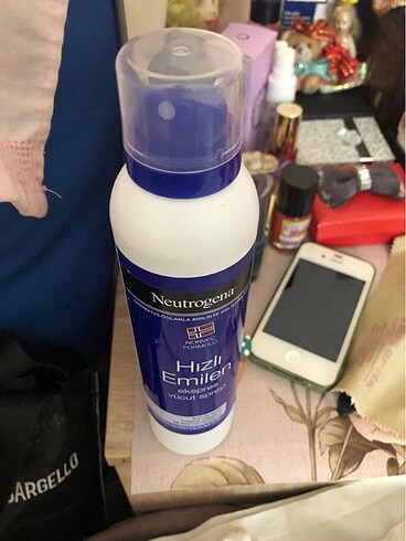  Beden Neutrogena Hızlı Emilen Expres Vücut Sprayi