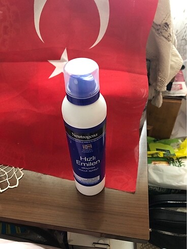 Neutrogena Hızlı Emilen Expres Vücut Sprayi