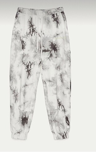 Kadin Beyaz Batik Desenli Jogging Fit Pantolon