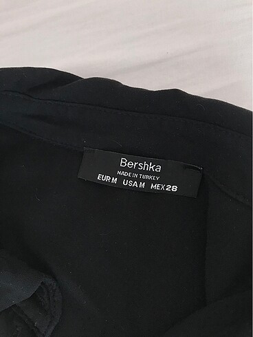 m Beden Bershka Ejderha Desenli Gömlek