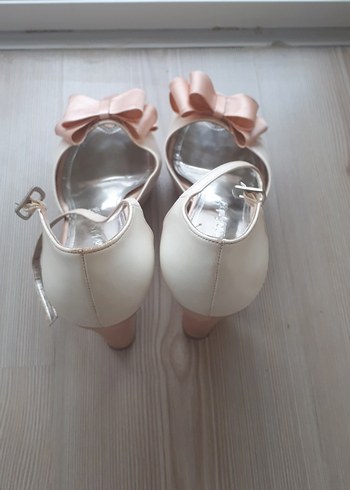 Pembe Fiyonklu Kadın Topuklu Abiye Ayakkabı - Görsel 4