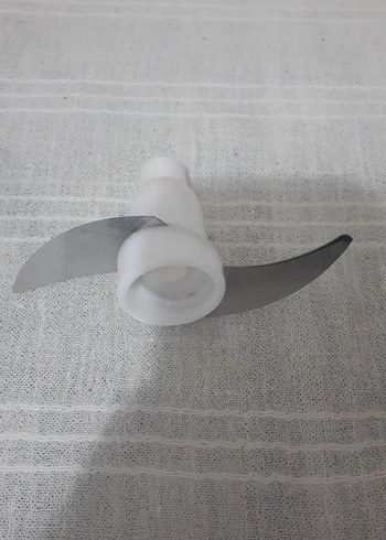 Beyaz Doğrayıcı Bıçak Parçası - Görsel 4