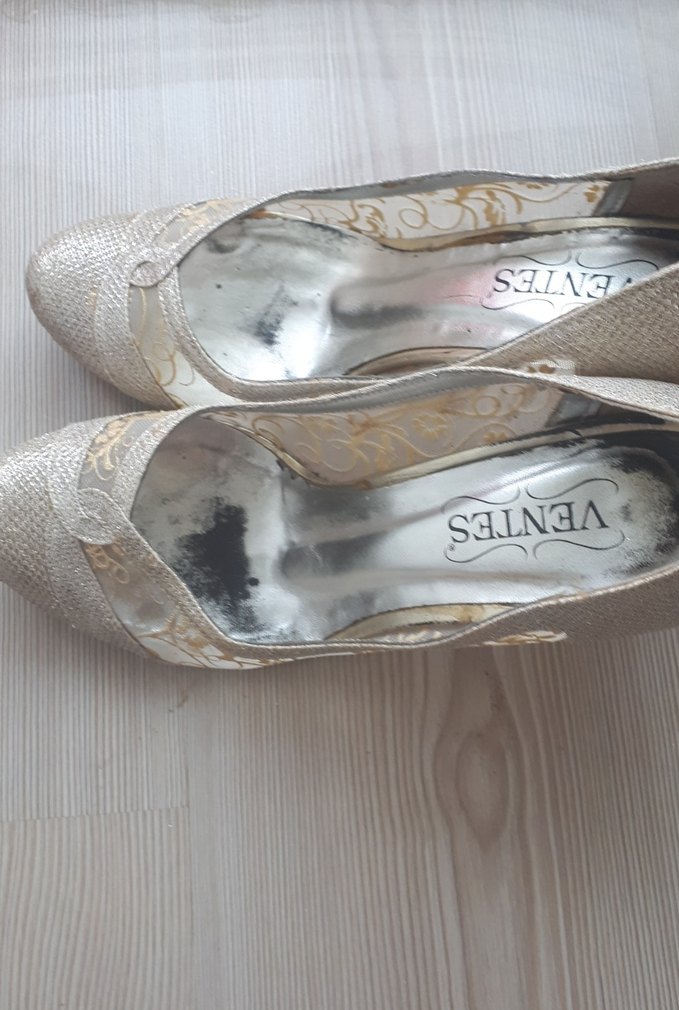 Beyaz Dantel Detaylı Dolgu Topuklu Kadın Ayakkabı - Görsel 5