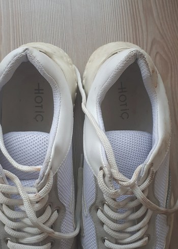 Beyaz Kadın Spor Ayakkabı Elastik Detaylı - Görsel 8