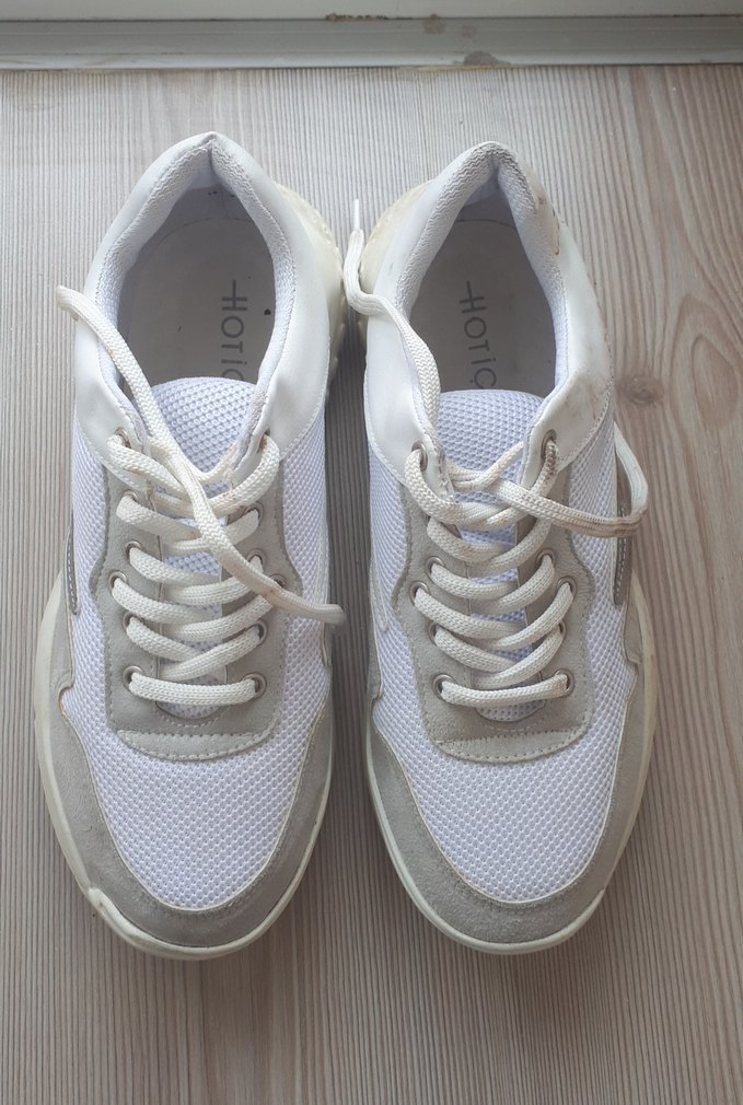 Beyaz Kadın Spor Ayakkabı Elastik Detaylı - Görsel 5