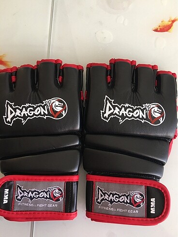 Dragon MMA Box eldiveni