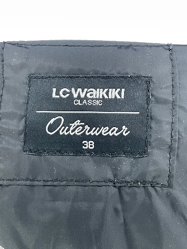 38 Beden siyah Renk LC Waikiki Mont %70 İndirimli.