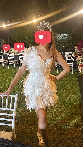 Tasarım Tüylü mini elbise