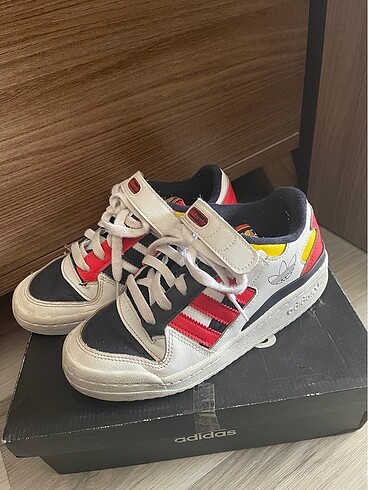 adidas çocuk ayakkabı
