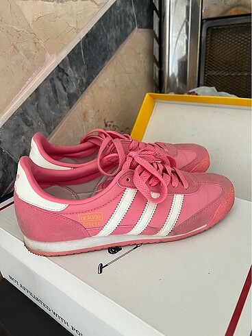 Adidas kadın ayakkabı