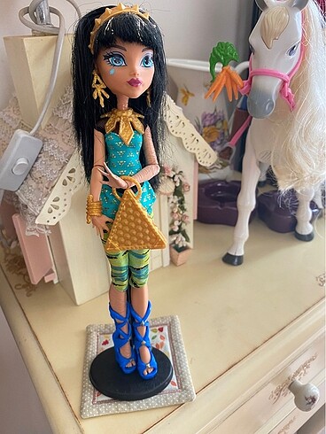 Monster high cleo de nile