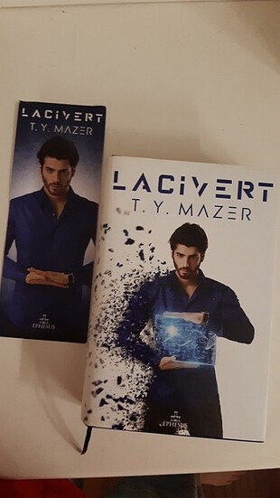 Lacivert -T.Y MAZER okuma kitabı