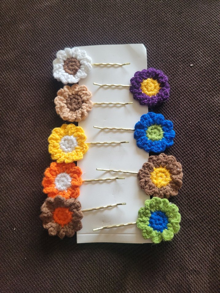 Çiçek Desenli Renkli Örgü Çocuk Toka Seti - Görsel 2