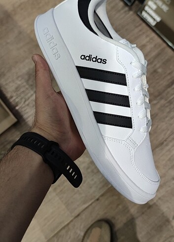 Adidas makul ürün 