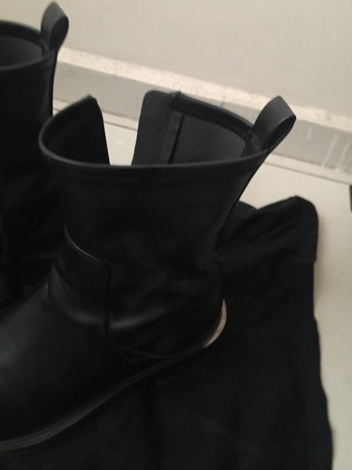 Stradivarius Siyah Deri Kadın Bot - Görsel 2