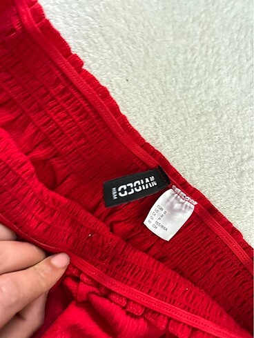 H&M Kırmızı omzu açık bluz
