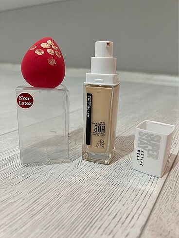 Kadın Fondöten Maybelline New York Super Stay 03