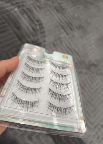 iDoğal Görünümlü Takma Kirpik - Görsel 6