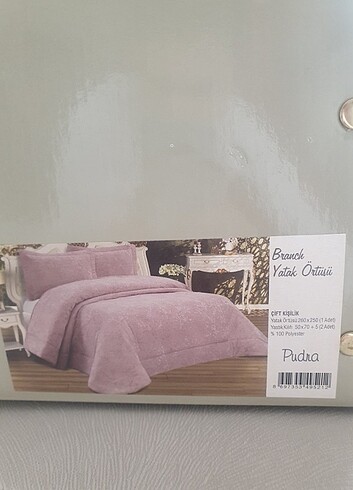 Beden pembe Renk Özdilek yatak örtüsü
