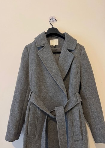 Zara Gri Kuşaklı Kaban