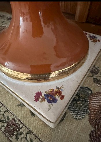 Çiçek Desenli Bej Seramik Vazo - Görsel 2