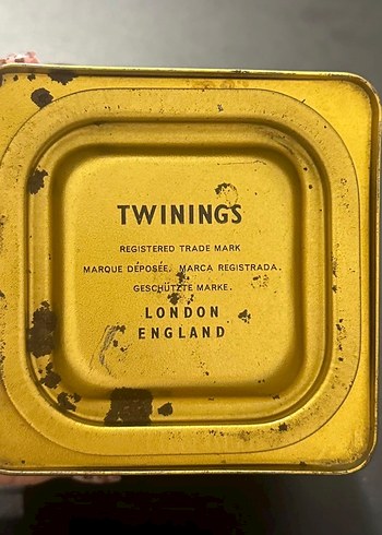 Twinings English Breakfast Çay Teneke Kutusu - Görsel 4