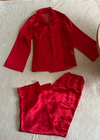 Saten pijama takımı