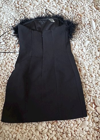 Mini Siyah Straplez Kürklü Abiye Elbise - Görsel 7