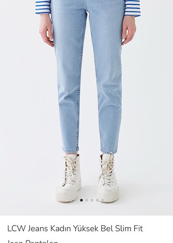 LC Waikiki LCW Kadın Yüksek Bel Slim Fit Mavi Denim Jean