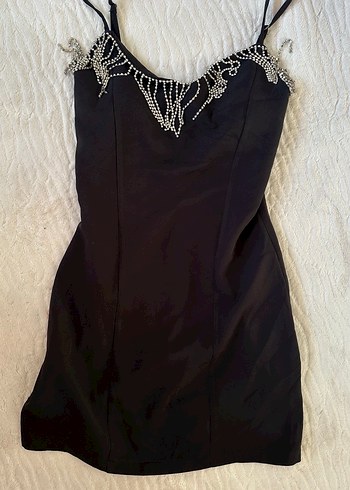 Boncuk İşlemeli Siyah Mini Gece Elbisesi - Görsel 8