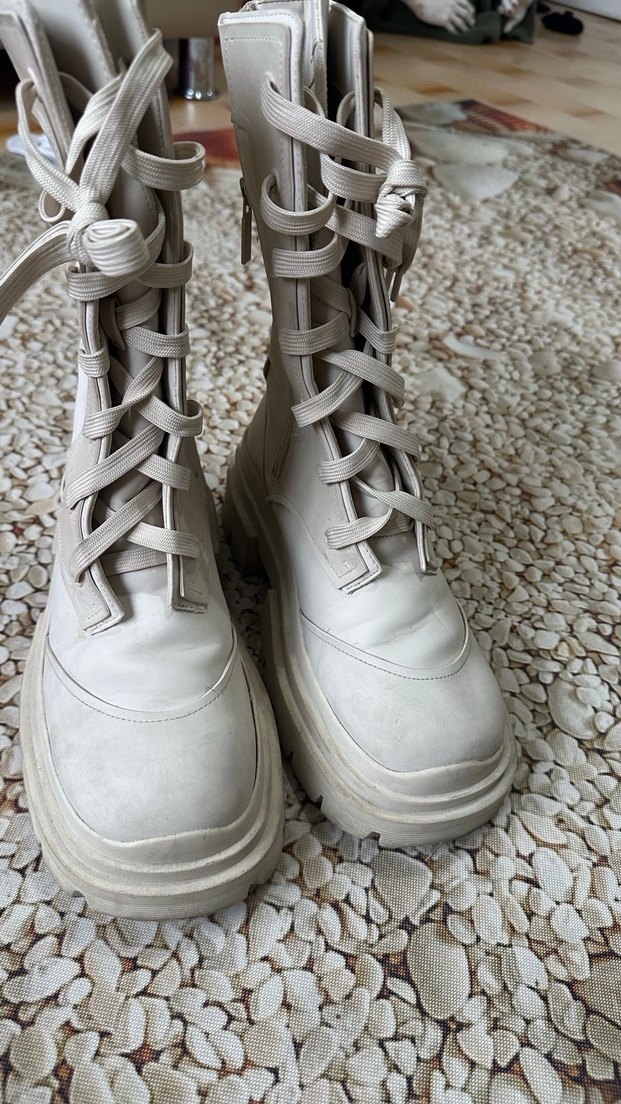 Beyaz Bağcıklı Platform Topuklu Kadın Bot - Görsel 4