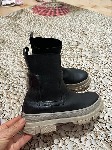 Kısa bot