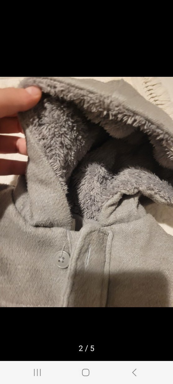 Gri Erkek Çocuk Kürklü Kapüşonlu Mont - Görsel 2