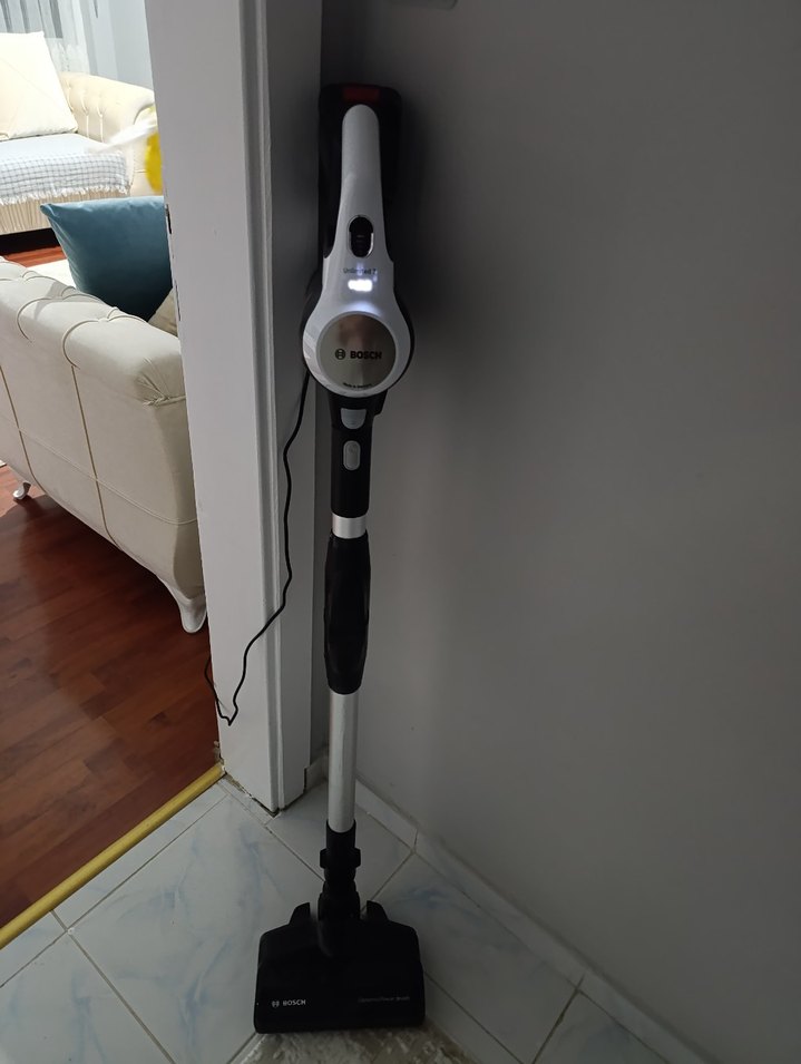 Bosch Kablosuz Dikey Elektrikli Süpürge - Görsel 4