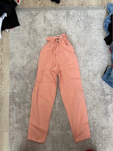 Beli lastikli boyfriend pantolon
