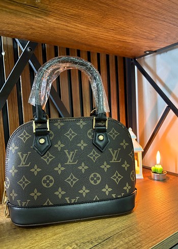 Louis Vuitton Kahverengi Deri Kadın Çanta - Modern Klasik