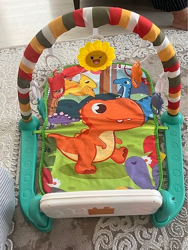 Fisher Price Piyanolu oyun halısı