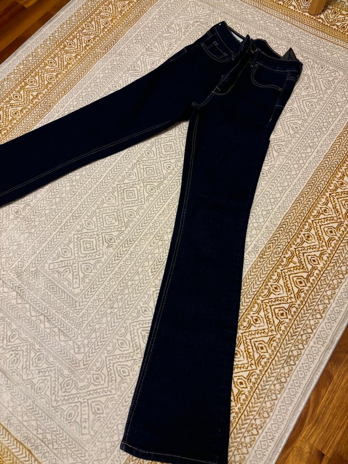 Kadın Normal Kesim Koyu Denim FLARE Jean - Görsel 2