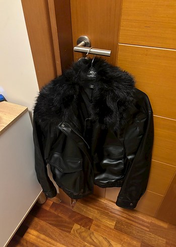 Kürk Detaylı Siyah Deri Kadın Ceket - Görsel 2