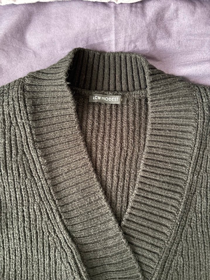 siyah V Yaka Örgü Kadın Süveter Kazak - Görsel 3