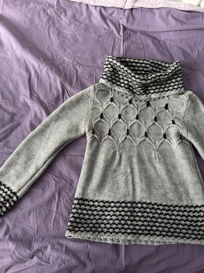 Gri Örgü Boğazlı Kadın Yün Kazak - Görsel 3