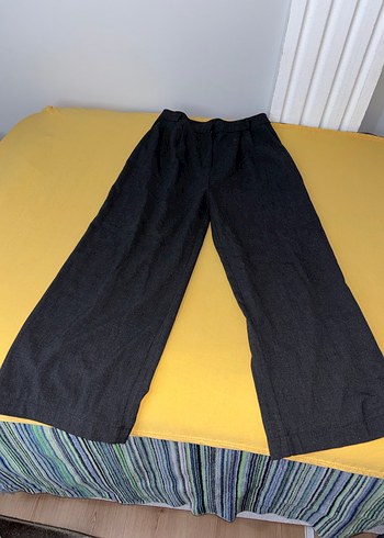 Gri Pileli Salaş Kadın Kumaş Pantolon - Görsel 3