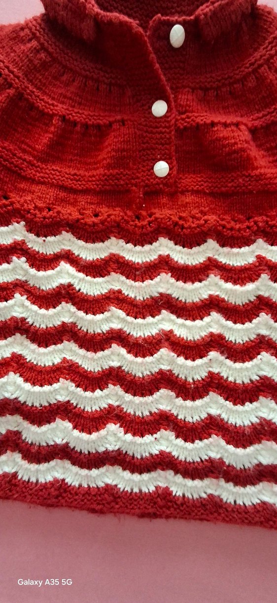 Kız Çocuk Kısa Kollu Kırmızı Örgü Kazak - Görsel 2