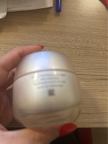 Shiseido Karışıklık önleyici krem