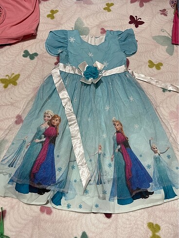 Elsa elbise 4-5 yaşa uyar içi astarlı