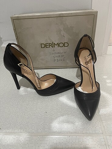 Derimod stiletto ayakkabı