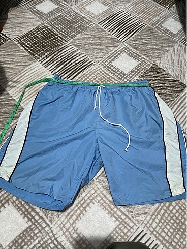 Erkek deniz şortu. 2 xl